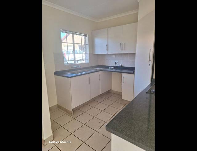 2 BEDROOM PROPERTY TO RENT IN MEYERSPARK